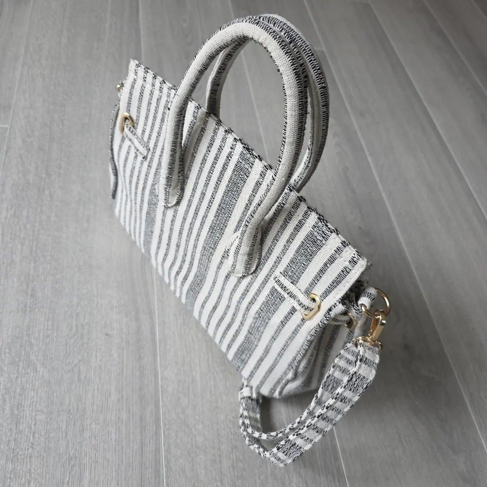 Striped Grey and White Bag - Picture 4 of 6